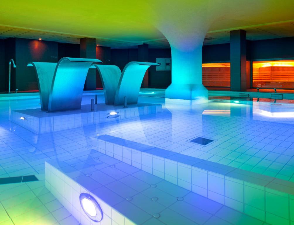Castro Exclusive Residences Spa Sagrada Familia Барселона Екстериор снимка