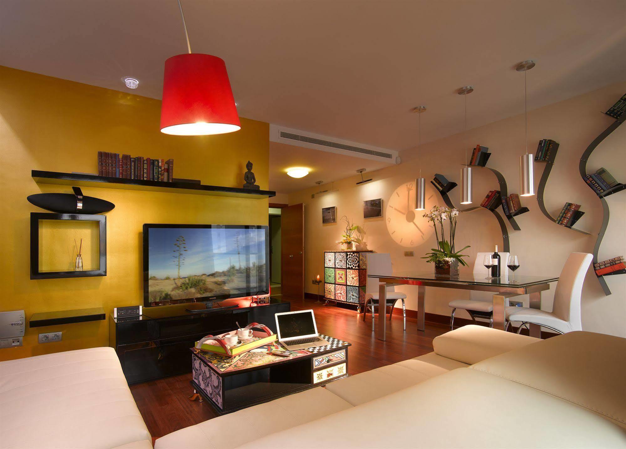 Castro Exclusive Residences Spa Sagrada Familia Барселона Стая снимка